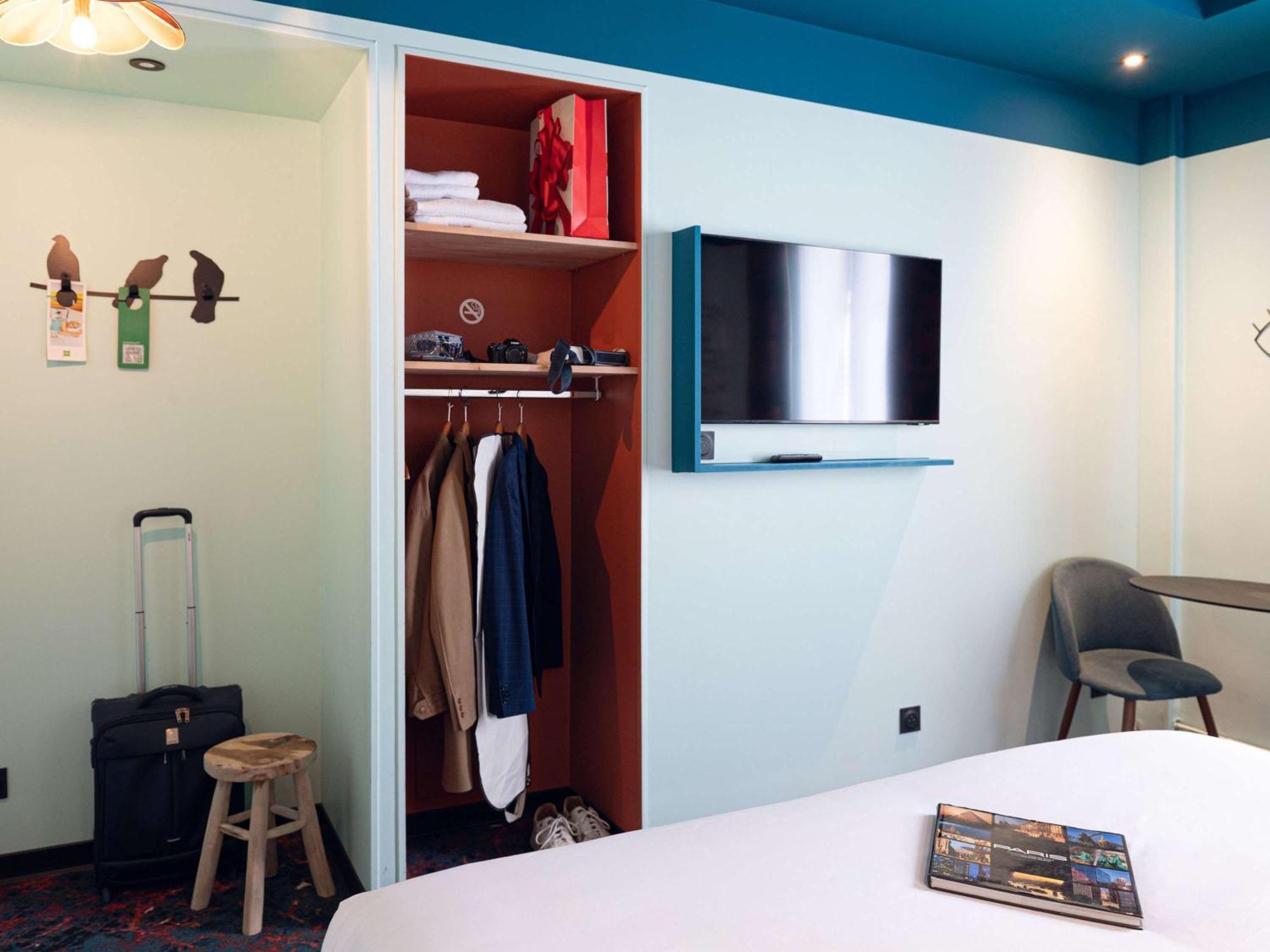 Ibis Styles Paris Batignolles Hotel Luaran gambar